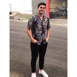 Meet your Posher, Gerald